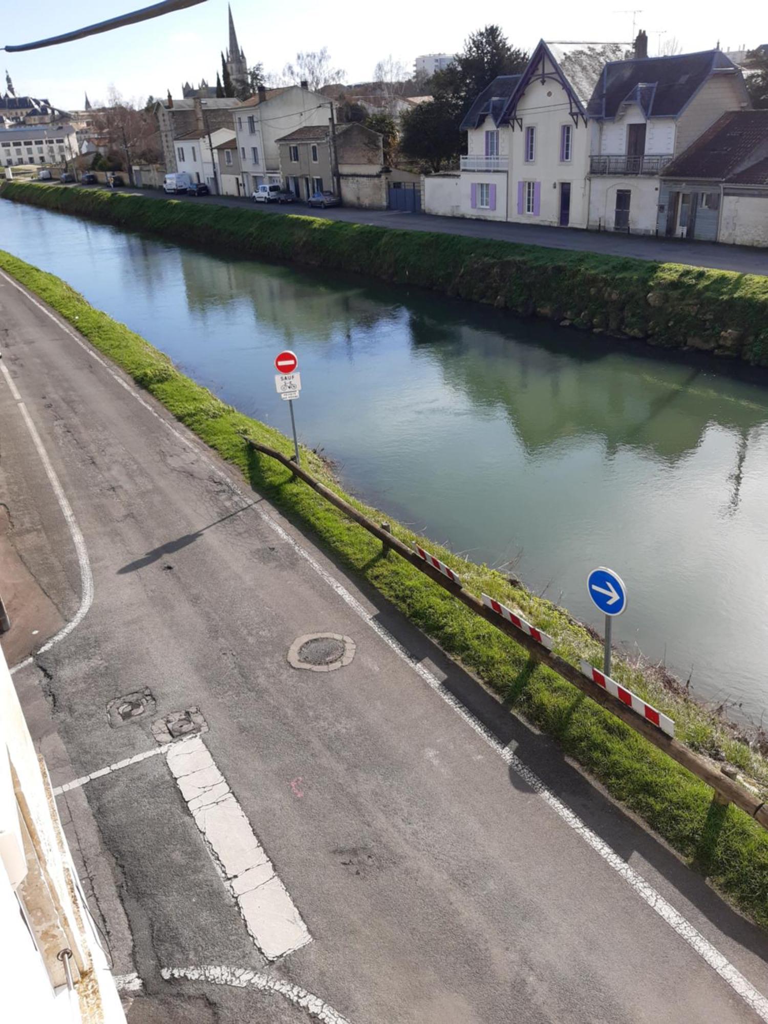 Apartmán Niort Au Bord De L'Eau 3 Exteriér fotografie